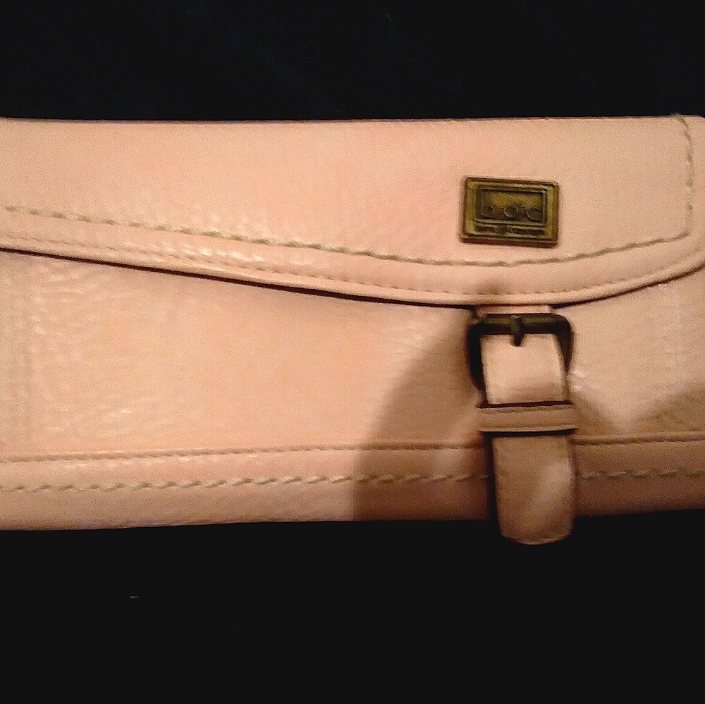 Woman's Wallets